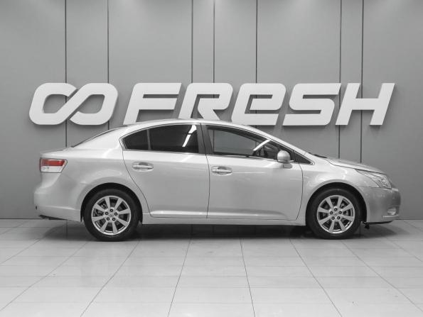 Toyota Avensis III с пробегом 2009 года, цена 1 170 000 рублей, 195138 км, седан, Автокод Объявления