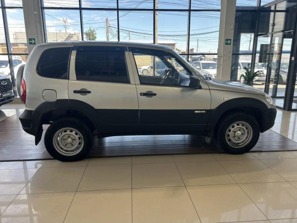 Chevrolet Niva I Рестайлинг с пробегом 2015 года, цена 530 000 рублей, 148893 км, внедорожник, Автокод Объявления