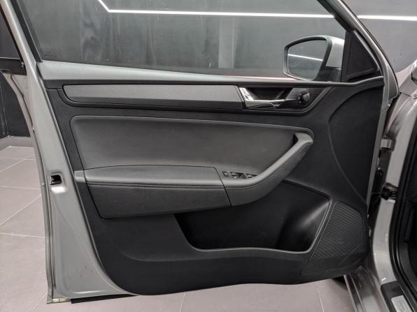 Skoda Rapid II с пробегом 2022 года, цена 1 625 000 рублей, 56429 км, лифтбек, Автокод Объявления
