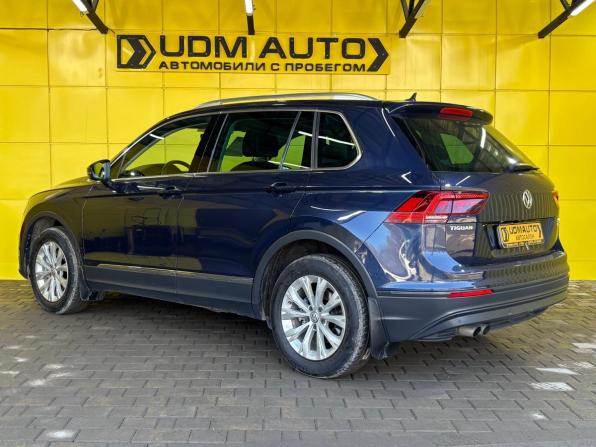 Volkswagen Tiguan II с пробегом 2017 года, цена 2 400 000 рублей, 165000 км, внедорожник, Автокод Объявления