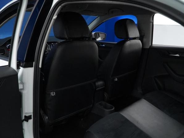 Volkswagen Polo VI с пробегом 2021 года, цена 1 729 444 рубля, 85201 км, лифтбек, Автокод Объявления