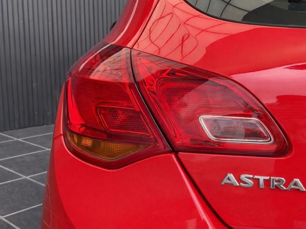 Opel Astra J Рестайлинг с пробегом 2012 года, цена 797 000 рублей, 115315 км, хэтчбек, Автокод Объявления