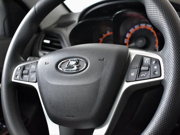 Lada (ВАЗ) Vesta I с пробегом 2019 года, цена 799 000 рублей, 116608 км, седан, Автокод Объявления