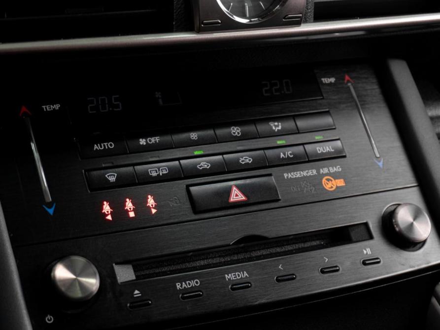 Lexus IS III Рестайлинг Тюмень  - изображение 19
