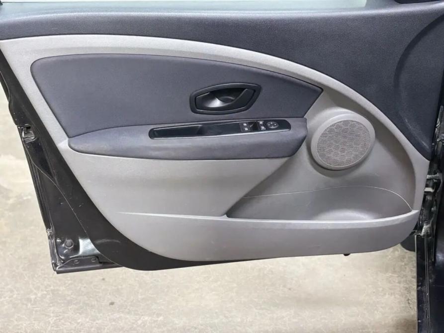 Renault Fluence I Саратов  - изображение 11