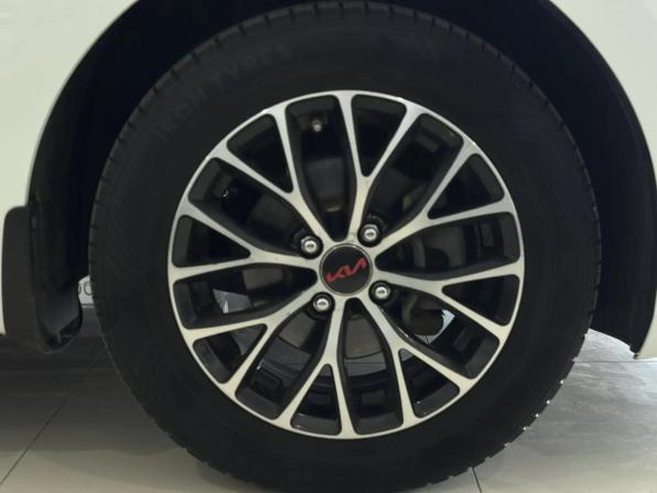 Kia Rio IV Рестайлинг с пробегом 2020 года, цена 1 380 000 рублей, 105281 км, седан, Автокод Объявления
