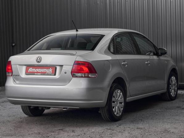 Volkswagen Polo V с пробегом 2013 года, цена 800 000 рублей, 164396 км, седан, Автокод Объявления