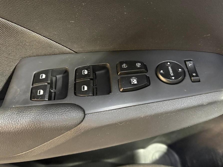 Hyundai Solaris II Санкт-Петербург  - изображение 6