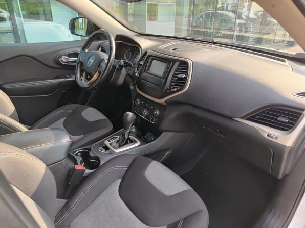 Jeep Cherokee V (KL) с пробегом 2014 года, цена 1 185 000 рублей, 215308 км, внедорожник, Автокод Объявления