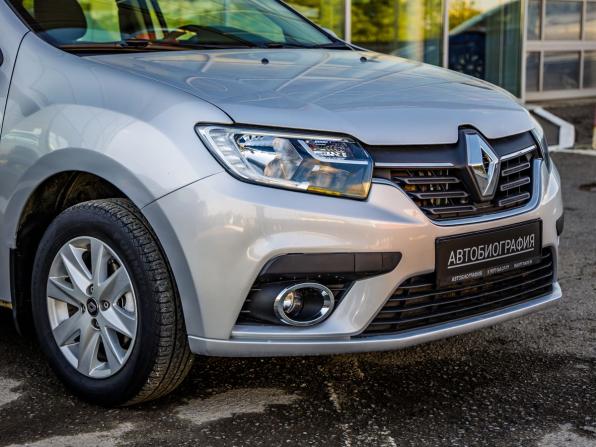 Renault Logan II Рестайлинг с пробегом 2018 года, цена 1 068 000 рублей, 77858 км, седан, Автокод Объявления