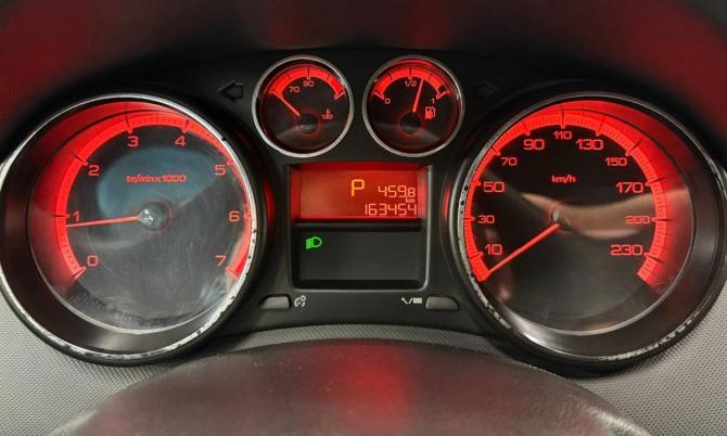 Peugeot 308 I Рестайлинг с пробегом 2012 года, цена 420 000 рублей, 163354 км, хэтчбек, Автокод Объявления