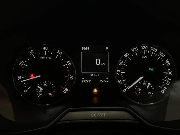 Skoda Octavia III (A7) с пробегом 2013 года, цена 859 000 рублей, 277000 км, лифтбек, Автокод Объявления