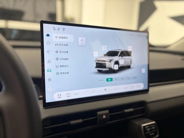 Toyota RAV4 VI (XA60) с пробегом 2026 года, цена 4 499 000 рублей, 69 км, внедорожник, Автокод Объявления