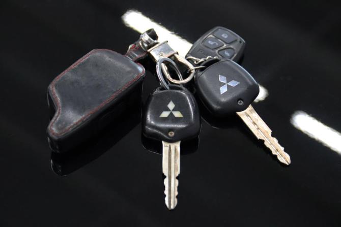 Mitsubishi Pajero IV Рестайлинг 1 с пробегом 2012 года, цена 1 895 170 рублей, 255147 км, внедорожник, Автокод Объявления