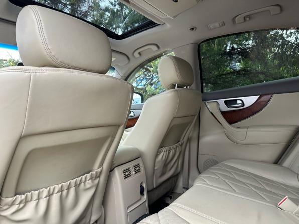 Infiniti FX II (S51) Рестайлинг с пробегом 2012 года, цена 1 799 000 рублей, 208678 км, внедорожник, Автокод Объявления