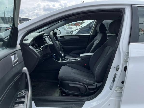 Hyundai Sonata VII (LF) Рестайлинг с пробегом 2018 года, цена 1 240 000 рублей, 114466 км, седан, Автокод Объявления