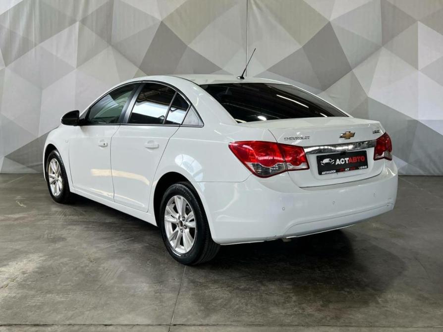Chevrolet Cruze I Рестайлинг Оренбург  - изображение 4