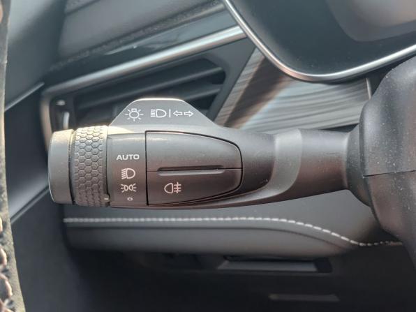 Geely Atlas Pro с пробегом 2021 года, цена 1 976 000 рублей, 63000 км, внедорожник, Автокод Объявления