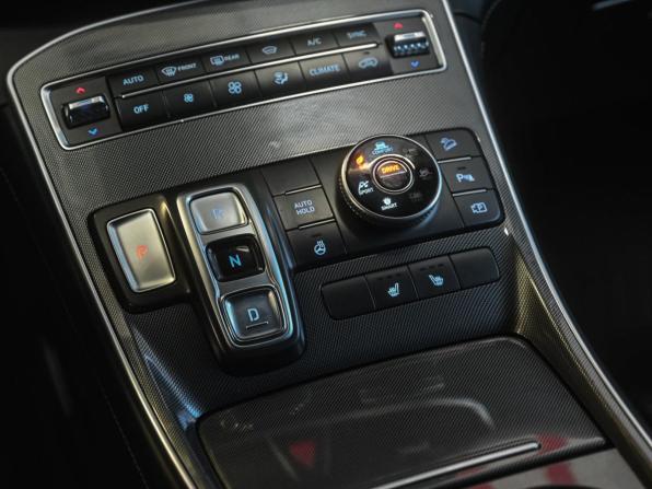 Hyundai Santa Fe IV Рестайлинг с пробегом 2021 года, цена 2 899 000 рублей, 161414 км, внедорожник, Автокод Объявления