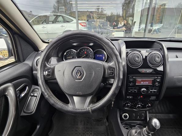 Renault Duster I Рестайлинг с пробегом 2015 года, цена 1 300 000 рублей, 127129 км, внедорожник, Автокод Объявления