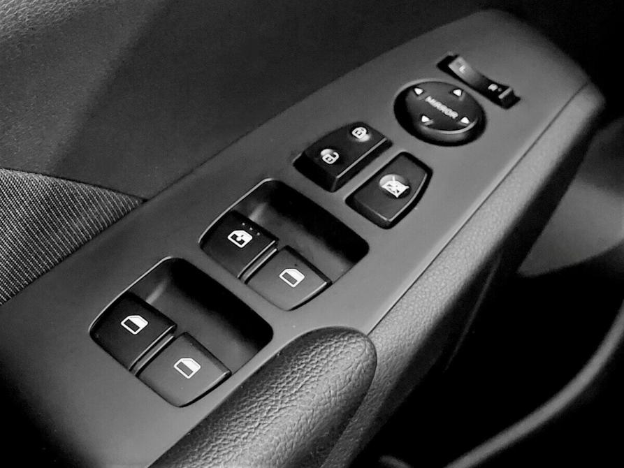Hyundai Solaris II Москва  - изображение 10