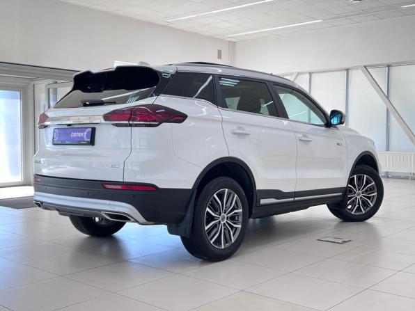 Geely Atlas Pro с пробегом 2023 года, цена 2 299 000 рублей, 15438 км, внедорожник, Автокод Объявления