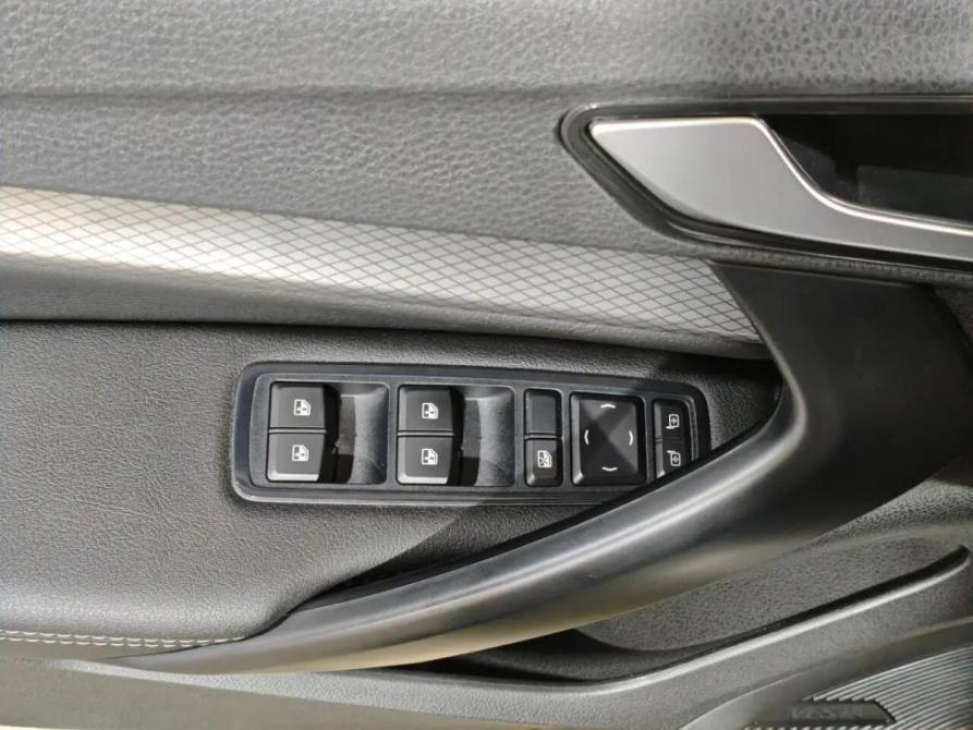 Lada (ВАЗ) Vesta I Рестайлинг (NG) Уфа  - изображение 18