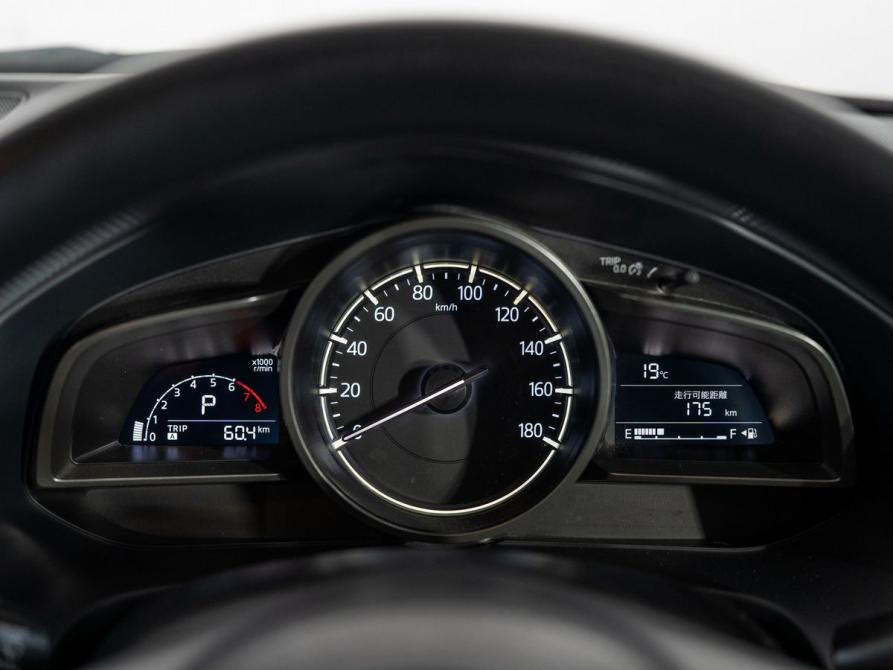 Mazda Axela III Рестайлинг Иркутск  - изображение 10