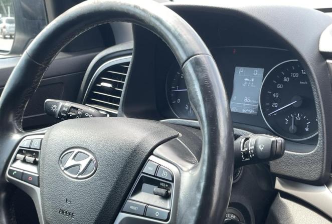 Hyundai Elantra VI (AD) с пробегом 2017 года, цена 1 600 000 рублей, 162438 км, седан, Автокод Объявления