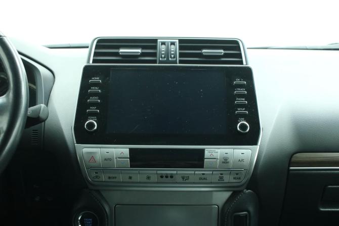 Toyota Land Cruiser Prado 150 Series Рестайлинг 3 с пробегом 2022 года, цена 6 656 000 рублей, 110900 км, внедорожник, Автокод Объявления
