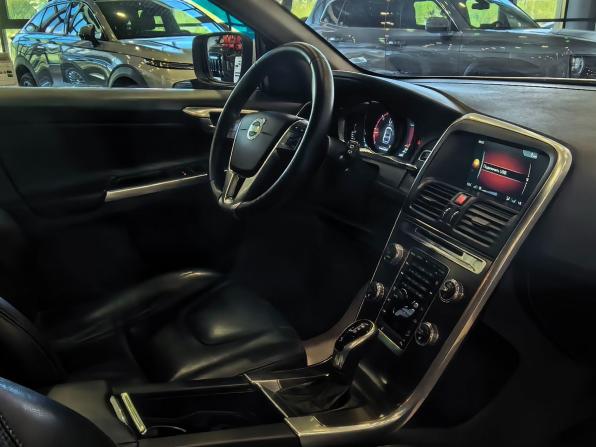 Volvo XC60 I Рестайлинг с пробегом 2014 года, цена 1 899 000 рублей, 179664 км, внедорожник, Автокод Объявления