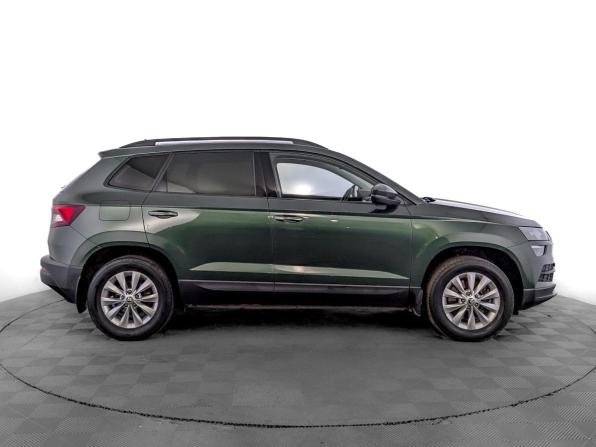 Skoda Karoq I с пробегом 2021 года, цена 2 590 000 рублей, 67720 км, внедорожник, Автокод Объявления