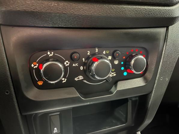 Lada (ВАЗ) XRAY I с пробегом 2019 года, цена 799 000 рублей, 141575 км, хэтчбек, Автокод Объявления