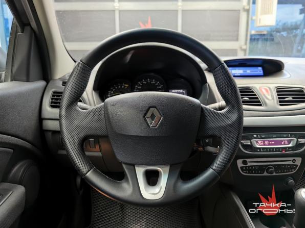 Renault Fluence I с пробегом 2011 года, цена 648 000 рублей, 168000 км, седан, Автокод Объявления