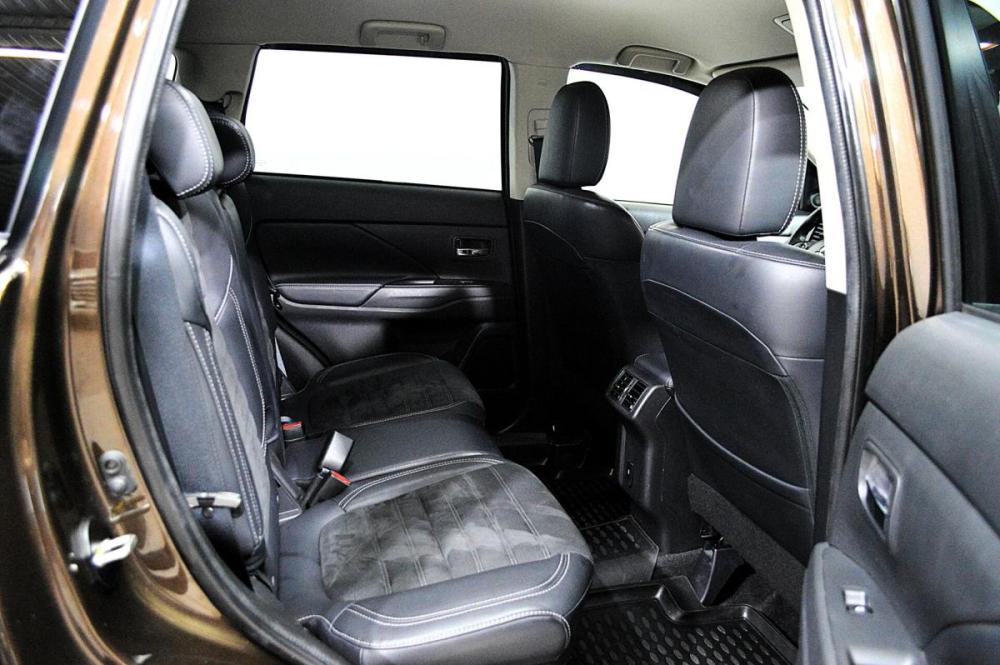 Mitsubishi Outlander III Рестайлинг 3 Сургут  - изображение 24