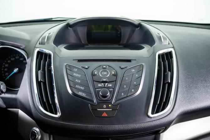 Ford Kuga II с пробегом 2016 года, цена 1 579 000 рублей, 49000 км, внедорожник, Автокод Объявления