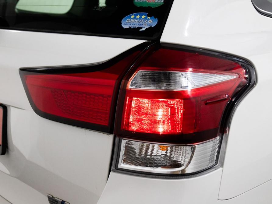 Toyota Corolla XI (E160 E170 E180) Рестайлинг 1 Иркутск  - изображение 20