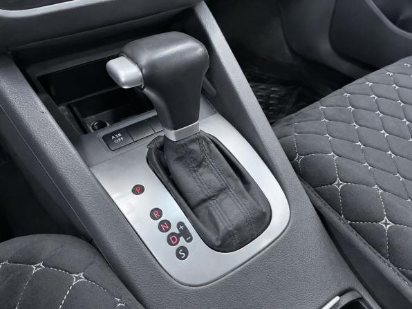 Volkswagen Jetta V с пробегом 2008 года, цена 649 000 рублей, 309962 км, седан, Автокод Объявления