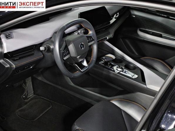 Changan UNI-V I с пробегом 2023 года, цена 2 157 000 рублей, 81175 км, лифтбек, Автокод Объявления