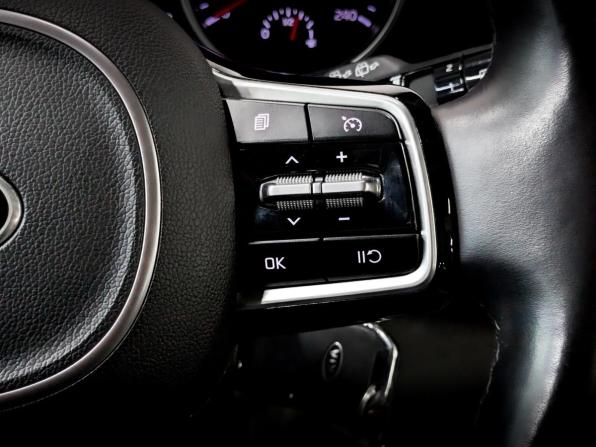 Kia Carnival IV с пробегом 2021 года, цена 3 560 000 рублей, 94487 км, минивэн, Автокод Объявления