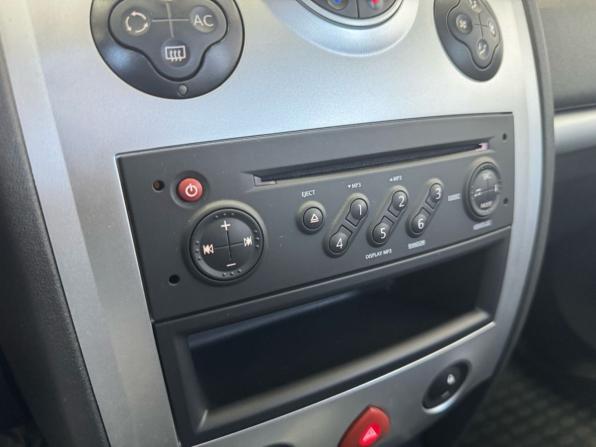Renault Megane II Рестайлинг с пробегом 2009 года, цена 699 000 рублей, 91410 км, седан, Автокод Объявления