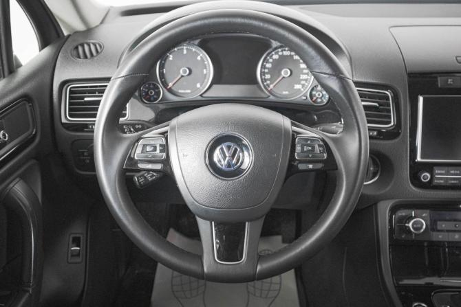 Volkswagen Touareg II с пробегом 2010 года, цена 1 899 000 рублей, 367000 км, внедорожник, Автокод Объявления