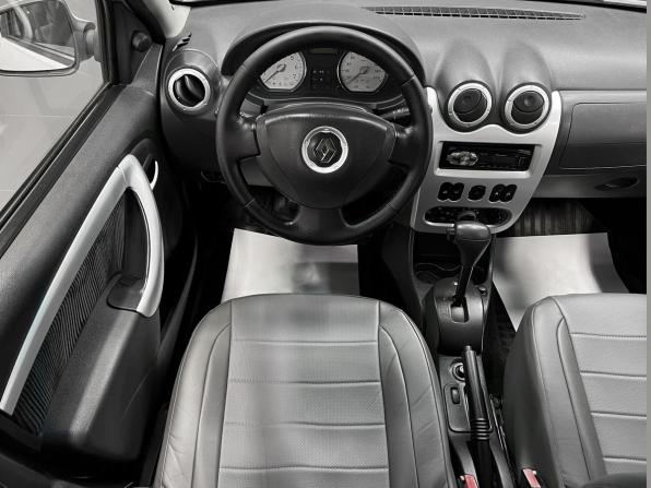 Renault Sandero I с пробегом 2011 года, цена 620 000 рублей, 211742 км, хэтчбек, Автокод Объявления