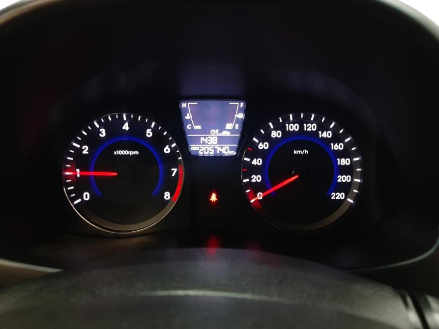 Hyundai Solaris I Москва  - изображение 8