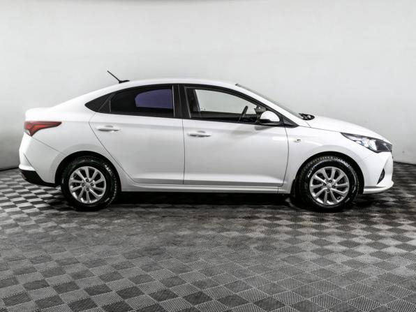 Hyundai Solaris II Рестайлинг с пробегом 2021 года, цена 1 450 000 рублей, 87000 км, седан, Автокод Объявления