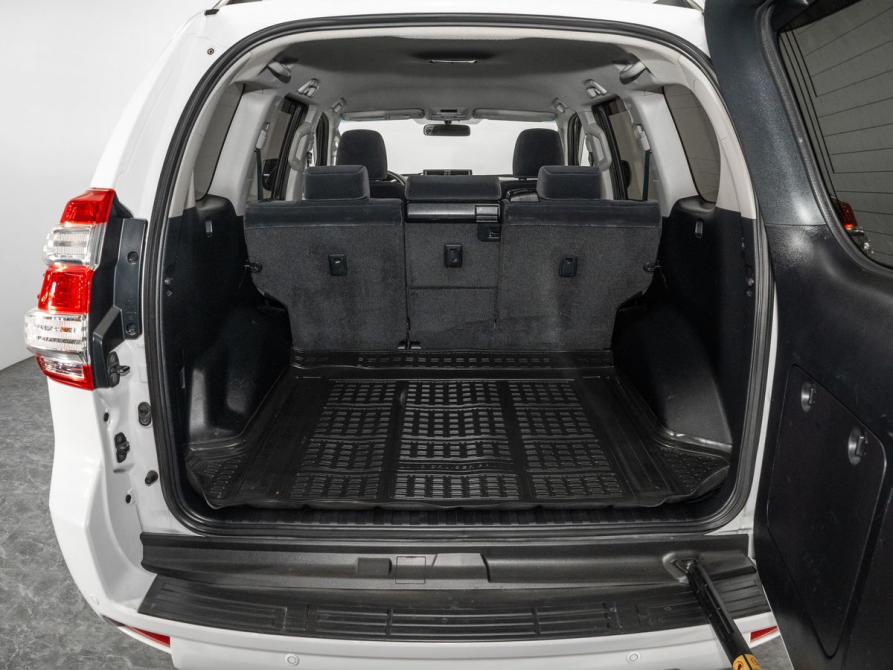 Toyota Land Cruiser Prado 150 Series Рестайлинг 1 Иркутск  - изображение 18