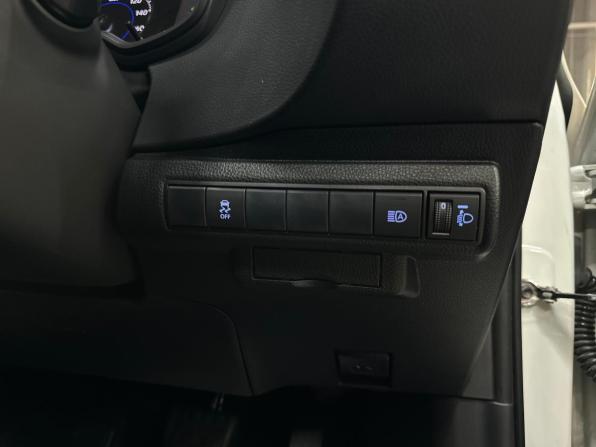 Toyota Corolla XII (E210) с пробегом 2019 года, цена 1 897 000 рублей, 110000 км, универсал, Автокод Объявления