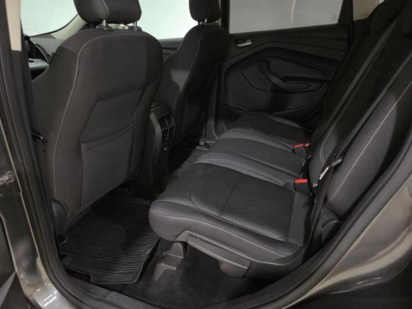 Ford Kuga II Рестайлинг с пробегом 2018 года, цена 1 620 000 рублей, 163663 км, внедорожник, Автокод Объявления