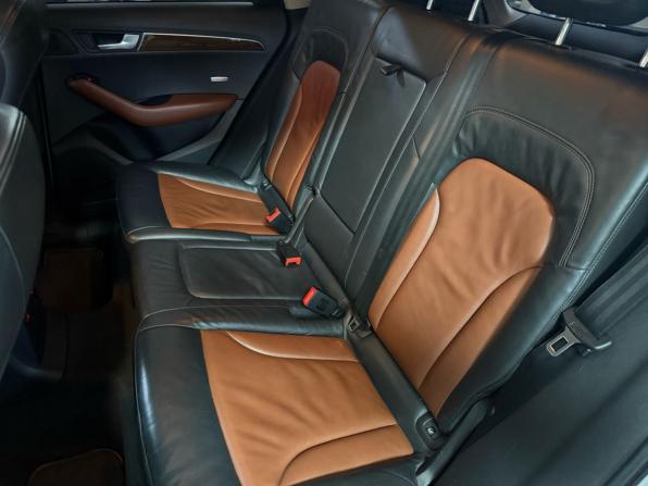 Audi Q5 I (8R) с пробегом 2010 года, цена 970 000 рублей, 231295 км, внедорожник, Автокод Объявления