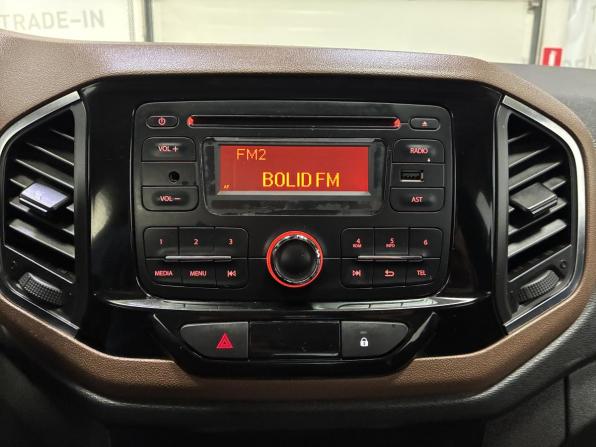 Lada (ВАЗ) XRAY I с пробегом 2017 года, цена 690 000 рублей, 117000 км, хэтчбек, Автокод Объявления